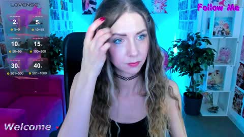 Snapshot of graycewild chatting on 01-17-25, 08:13 GrayceWild online show from 01-17-25, 08:13