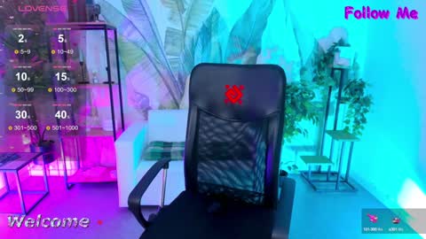 Snapshot of graycewild chatting on 02-03-25, 11:31 GrayceWild online show from 02-03-25, 11:31