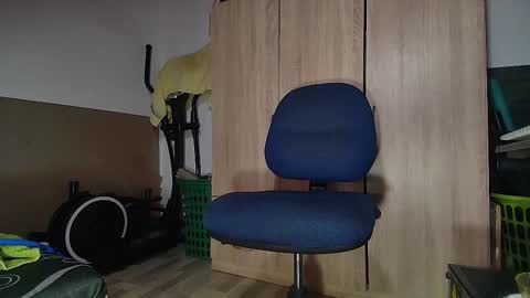 grayrosty online show from 10-17-25, 01:46