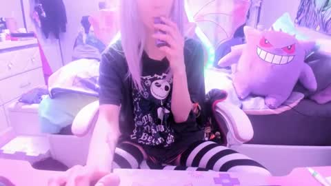 GreenEyedLovexo online show from 02-14-25, 05:03