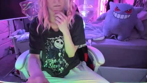 GreenEyedLovexo online show from 02-16-26, 01:51