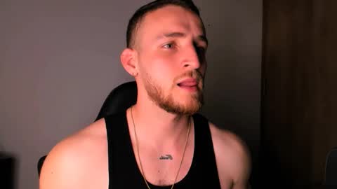 Snapshot of greeneyes_col chatting on 09-29-25, 10:47 Juan online show from 09-29-25, 10:47