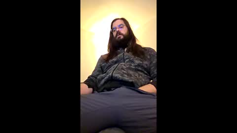 Snapshot of greenvertgo chatting on 12-16-25, 03:00 greenvertgo online show from 12-16-25, 03:00