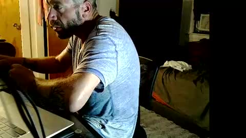 Jay online show from 10-06-25, 05:27