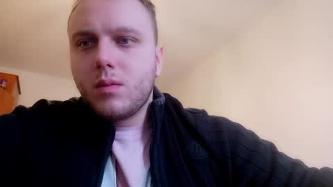 Snapshot of gregory_the_bear chatting on 12-10-24, 11:11 Gregory online show from 12-10-24, 11:11