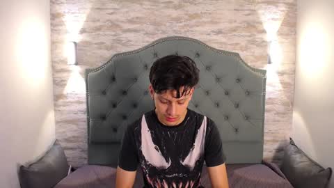 Snapshot of gremory_and_redlin69 chatting on 02-05-25, 07:31 Gremory - Redlin online show from 02-05-25, 07:31