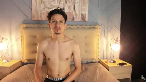 Snapshot of gremory_and_redlin69 chatting on 02-21-25, 07:43 Gremory - Redlin online show from 02-21-25, 07:43