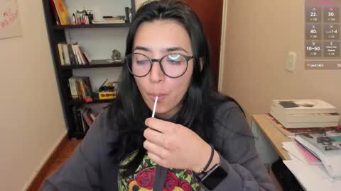 Greta online show from 09-14-25, 05:06