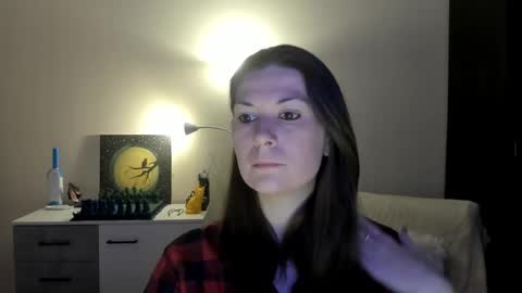 Greta online show from 10-14-25, 06:20