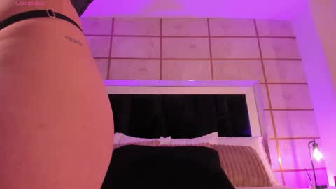 Greta Velvet  online show from 02-12-26, 07:42