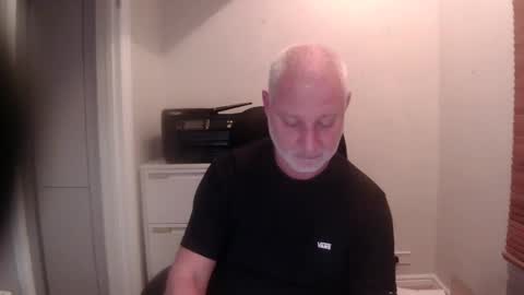 greyfox_6000 online show from 12-09-24, 07:39