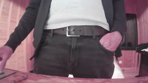 Snapshot of grimbergen123 chatting on 09-28-25, 08:03 Grim online show from 09-28-25, 08:03