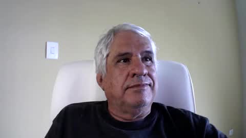 grisa01 online show from 02-11-25, 12:37