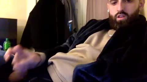 grobs123 online show from 12-04-25, 01:48