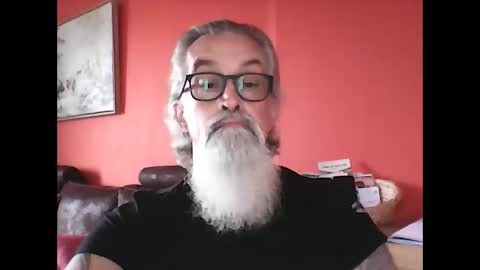 Snapshot of grybear60 chatting on 02-21-25, 12:28 Grybear online show from 02-21-25, 12:28