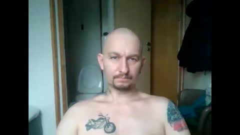 grzegorz40 online show from 03-02-25, 03:48