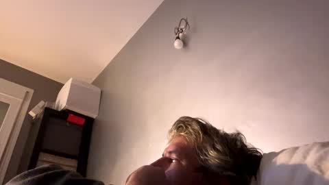 guardiannif_ online show from 02-22-25, 02:39