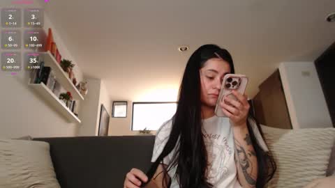 Elena online show from 10-21-25, 07:47