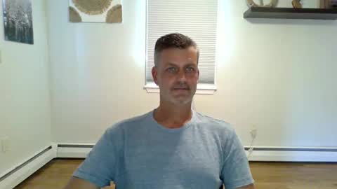 gudguy2025 online show from 09-28-25, 04:56