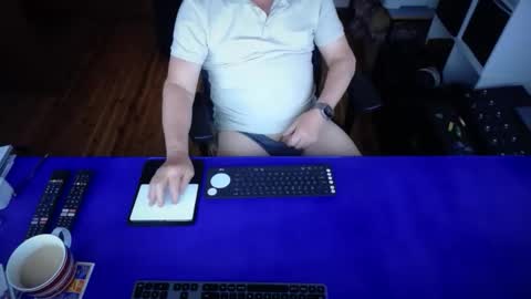 guesswhatigot2 online show from 09-19-25, 07:10