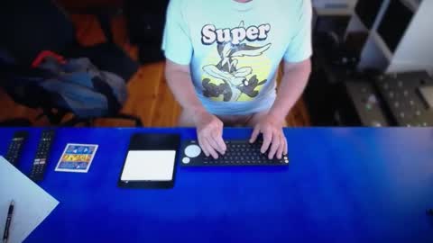 guesswhatigot2 online show from 11-12-25, 08:04