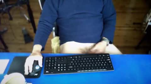 guesswhatigot2 online show from 05-20-26, 06:41