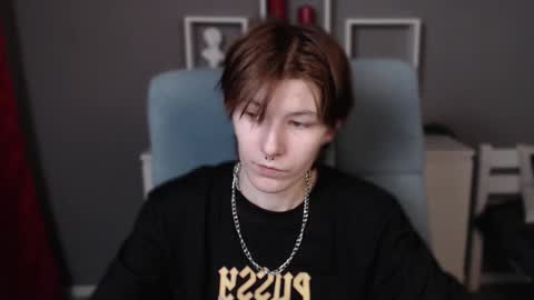 guitarandangell online show from 11-15-25, 03:48