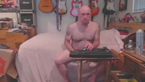 Mario online show from 02-17-25, 12:10