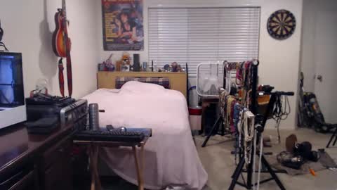 Mario online show from 10-06-25, 07:17