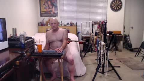 Mario online show from 10-07-25, 11:07