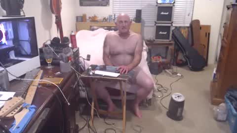 Mario online show from 01-14-26, 12:33