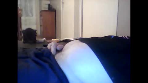 guizmeau72 online show from 10-19-25, 07:58