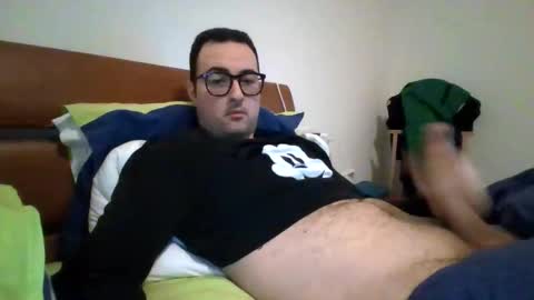 Snapshot of gullit93 chatting on 02-01-26, 11:20 gullit93 online show from 02-01-26, 11:20