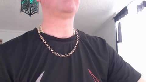 Snapshot of gunmansound chatting on 03-03-26, 11:16 gunmansound online show from 03-03-26, 11:16