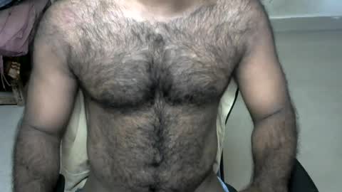 Snapshot of guru95497 chatting on 06-19-26, 06:12 guru95497 online show from 06-19-26, 06:12