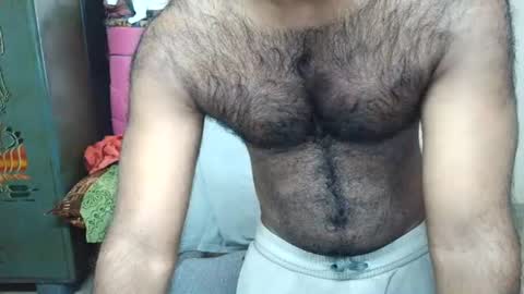 Snapshot of guru95497 chatting on 07-12-26, 07:32 guru95497 online show from 07-12-26, 07:32