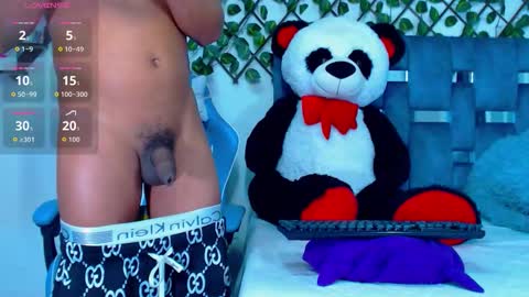 Hakim online show from 01-11-26, 02:22