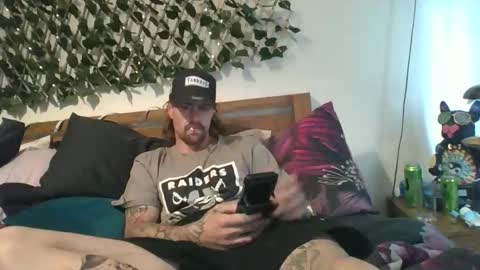 Jamie online show from 10-28-25, 02:37