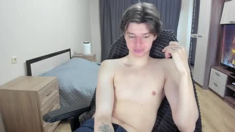 guy_liam1 online show from 03-20-26, 07:35