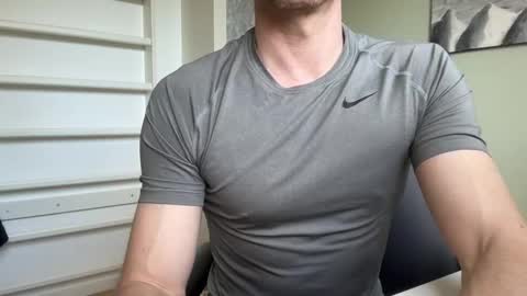 Snapshot of guyfromfinland1981 chatting on 03-09-25, 10:30 NaughtyFitHusband online show from 03-09-25, 10:30