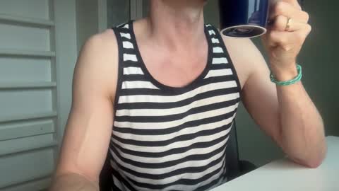 Snapshot of guyfromfinland1981 chatting on 03-11-25, 05:16 NaughtyFitHusband online show from 03-11-25, 05:16