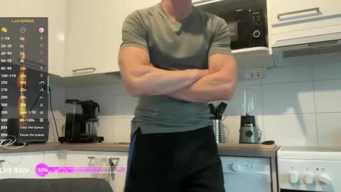 Snapshot of guyfromfinland1981 chatting on 09-16-25, 03:13 NaughtyFitHusband online show from 09-16-25, 03:13