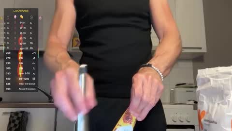 Snapshot of guyfromfinland1981 chatting on 10-17-25, 03:14 NaughtyFitHusband online show from 10-17-25, 03:14