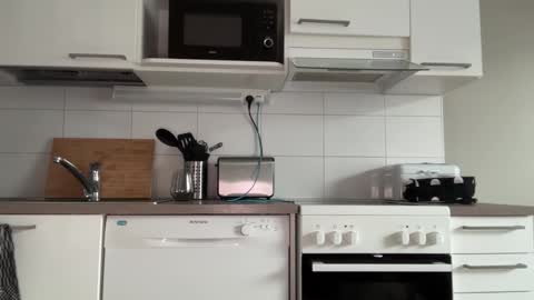 NaughtyFitHusband online show from 11-22-25, 07:51