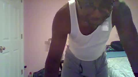 Snapshot of gyesaw1970 chatting on 09-18-25, 04:58 gyesaw1970 online show from 09-18-25, 04:58