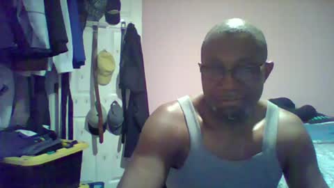 Snapshot of gyesaw1970 chatting on 11-24-25, 06:35 gyesaw1970 online show from 11-24-25, 06:35