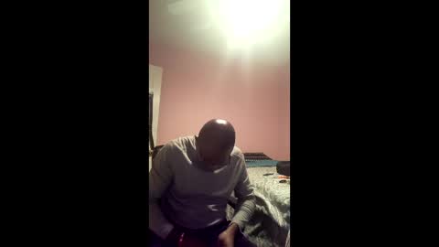 Snapshot of gyesaw1970 chatting on 12-15-25, 06:28 gyesaw1970 online show from 12-15-25, 06:28