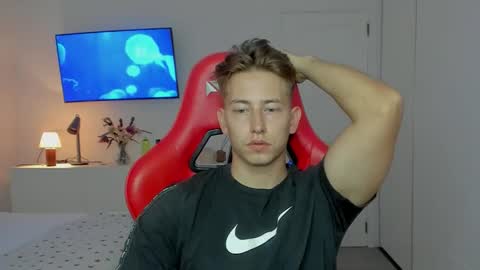 Oliver online show from 10-18-25, 03:35