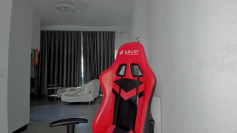 Oliver online show from 10-29-25, 05:04