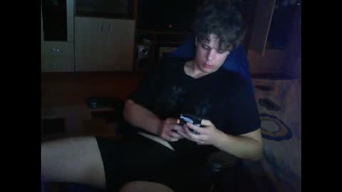 Snapshot of gymguy0505 chatting on 02-03-26, 01:27 gymguy0505 online show from 02-03-26, 01:27